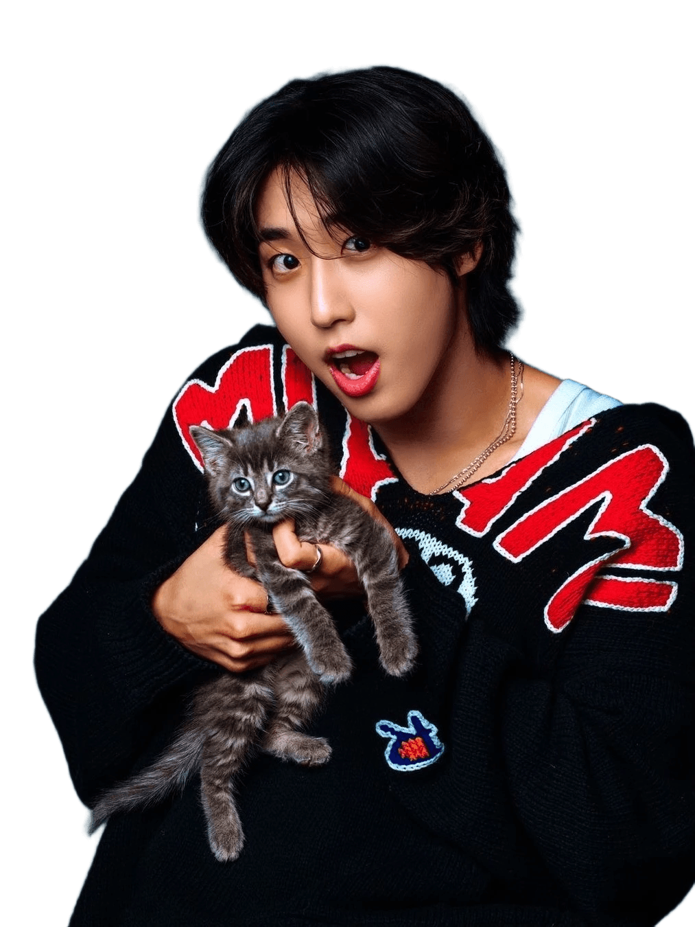 AI Background Removal: Person & Kitten Photo Cutout