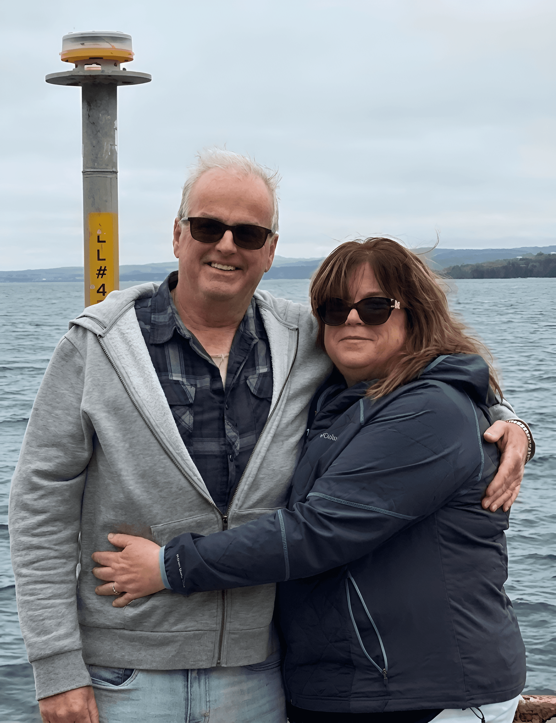 Enhance Couple Photo by Water: AI Sharpness Boost | BgRemovit