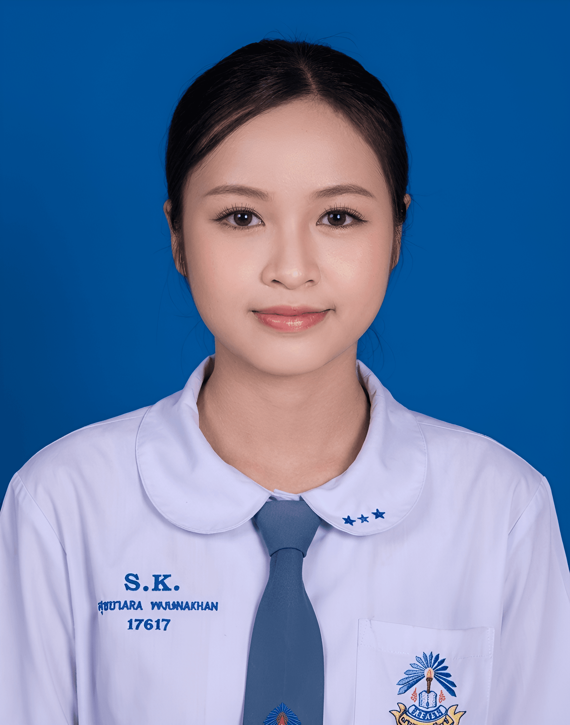 AI Passport Photo Enhancement: Sharpen & Detail | BgRemovit