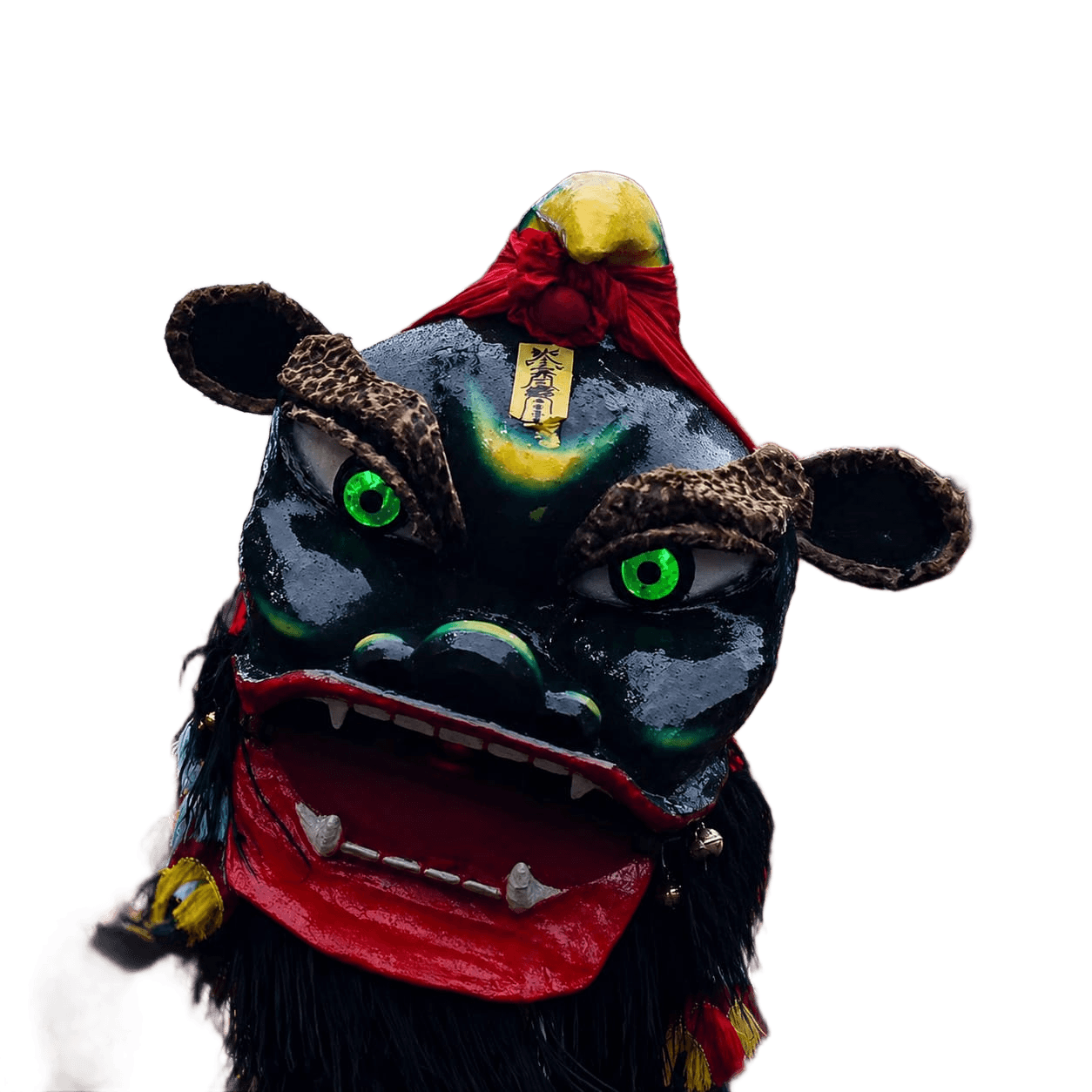 Flawless Background Removal: Chinese Lion Dance Mask