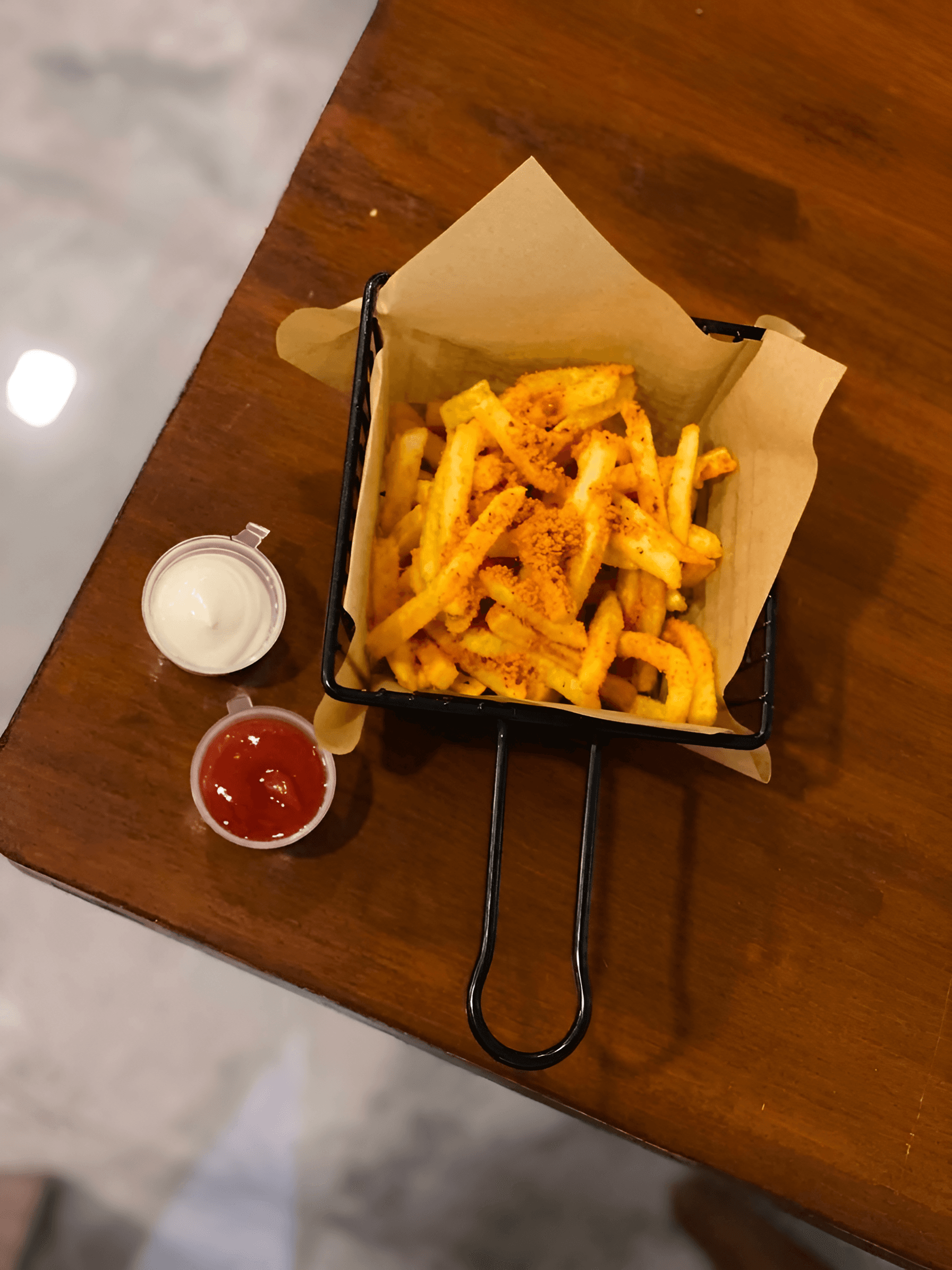 Crispy French Fries Image Upscale | BgRemovit AI Enhancer