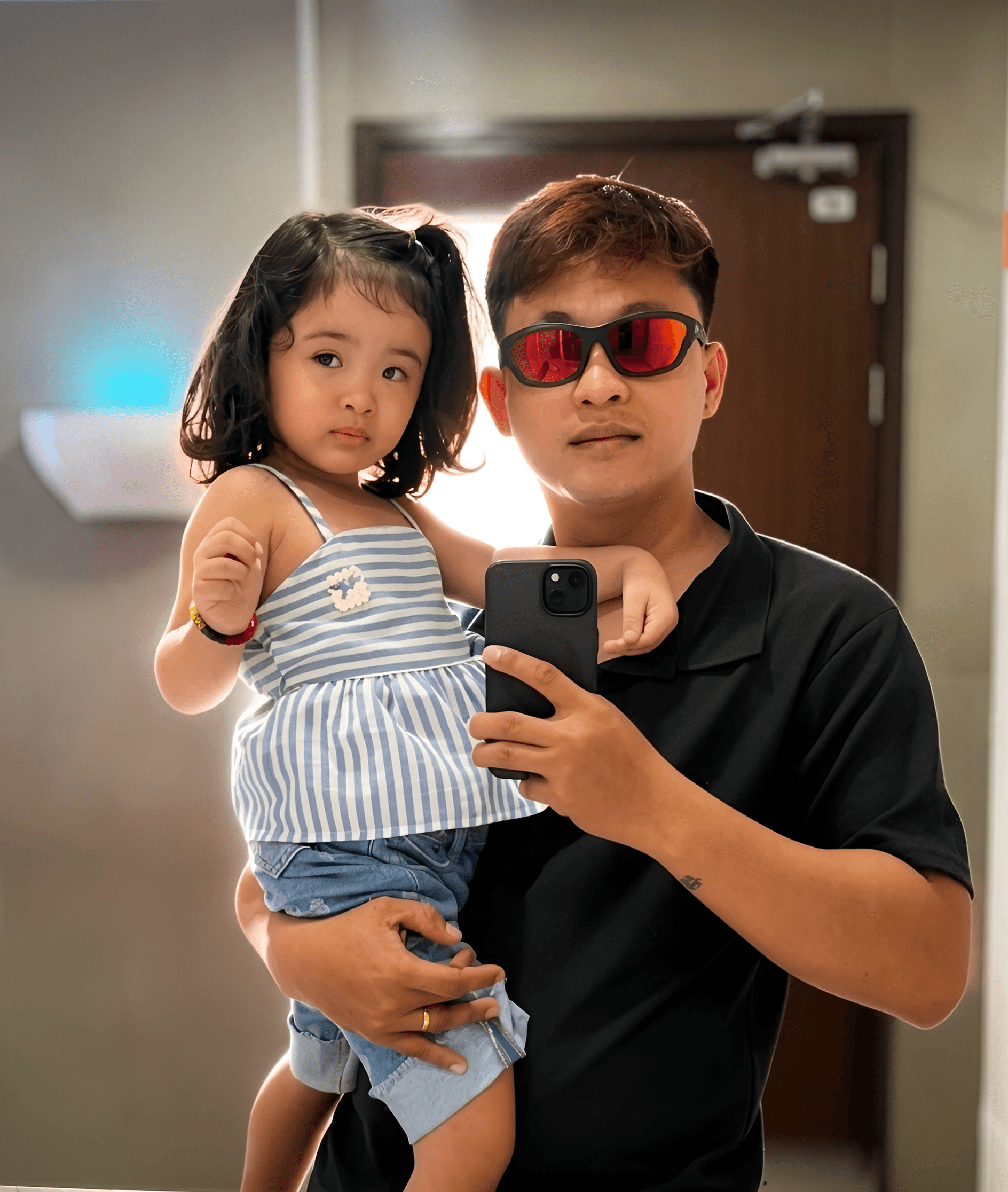 AI Image Enhancer: Sharpening Family Photo Details | BgRemovit