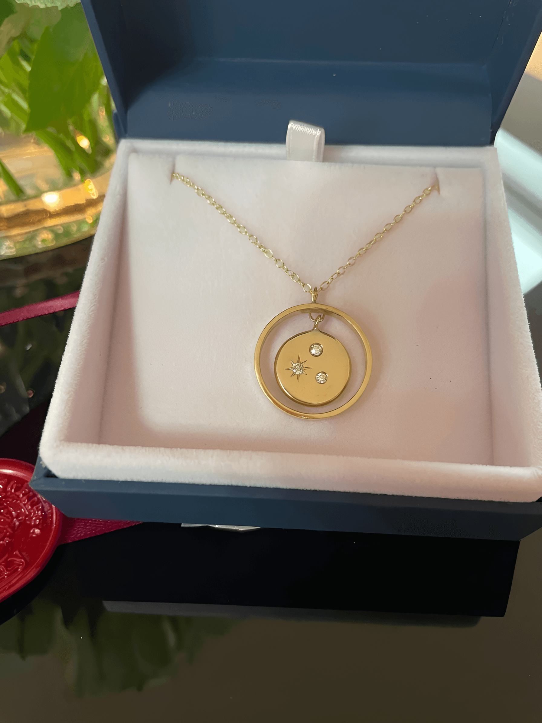 AI Enhance Gold Necklace Photo | Sharpen Jewelry Product Images