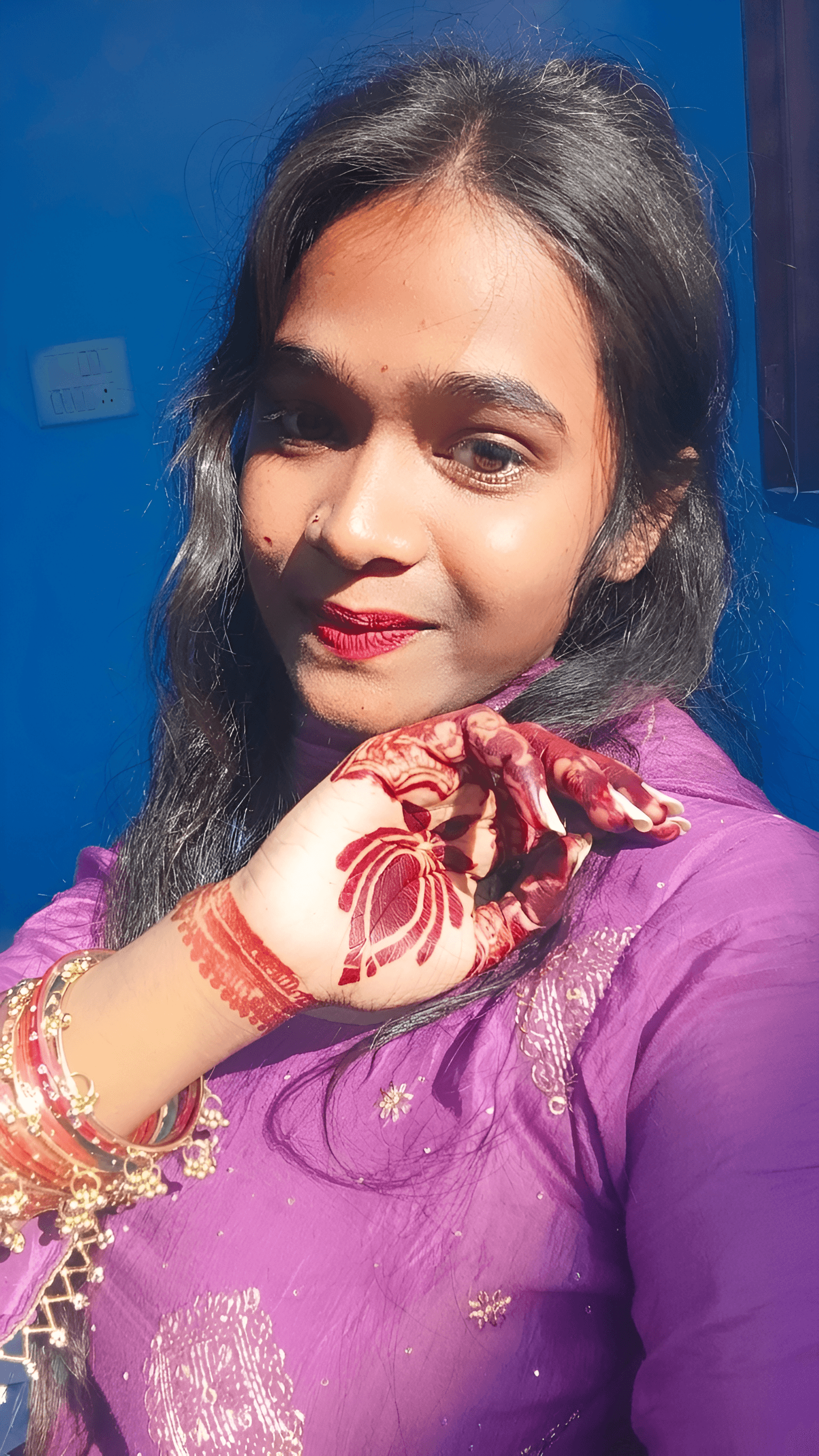 Enhance Indian Woman Photo with Mehndi Detail | BgRemovit