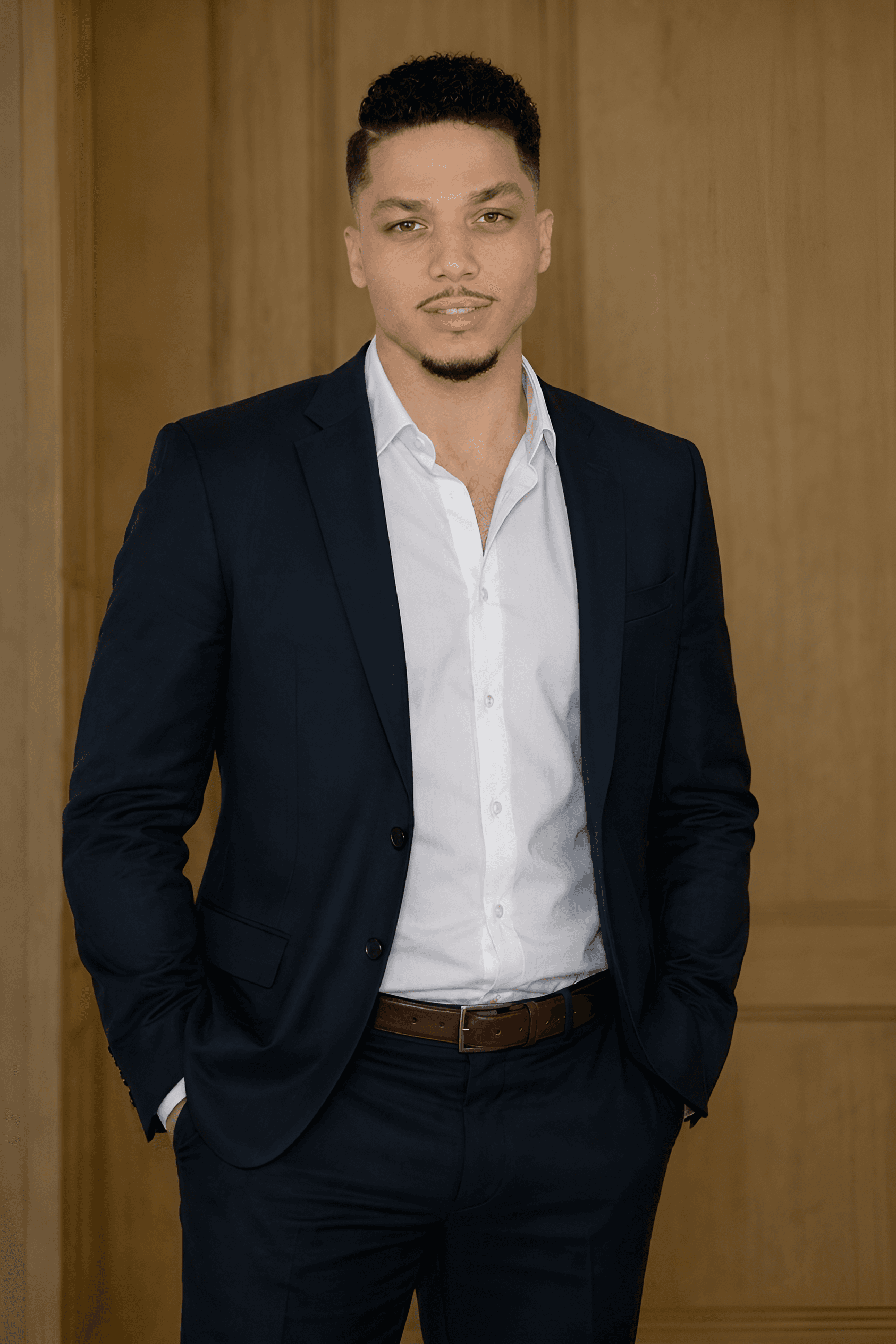 Enhance Professional Portrait | Suit Detail Sharpening AI