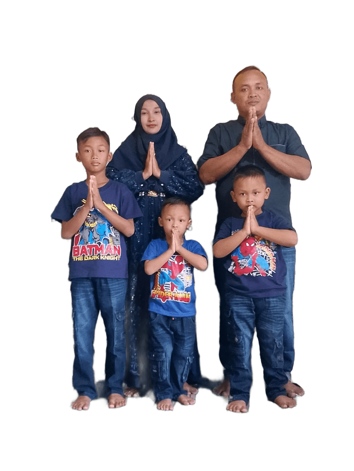 Flawless Background Removal for Complex Family Photos