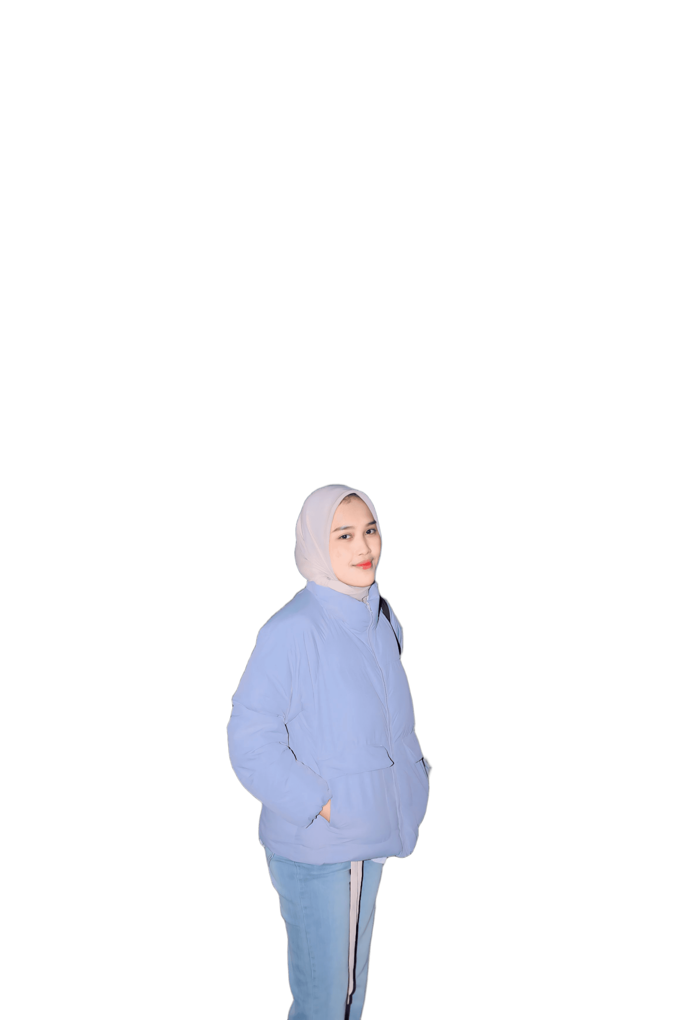 Remove Background from Portrait with Mountain View | BgRemovit AI