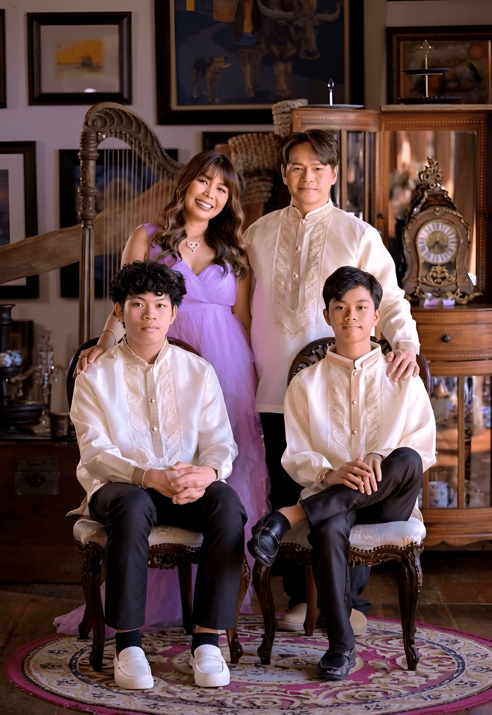 Rediscover Every Detail: AI Enhances Family Portraits with Stunning Clarity