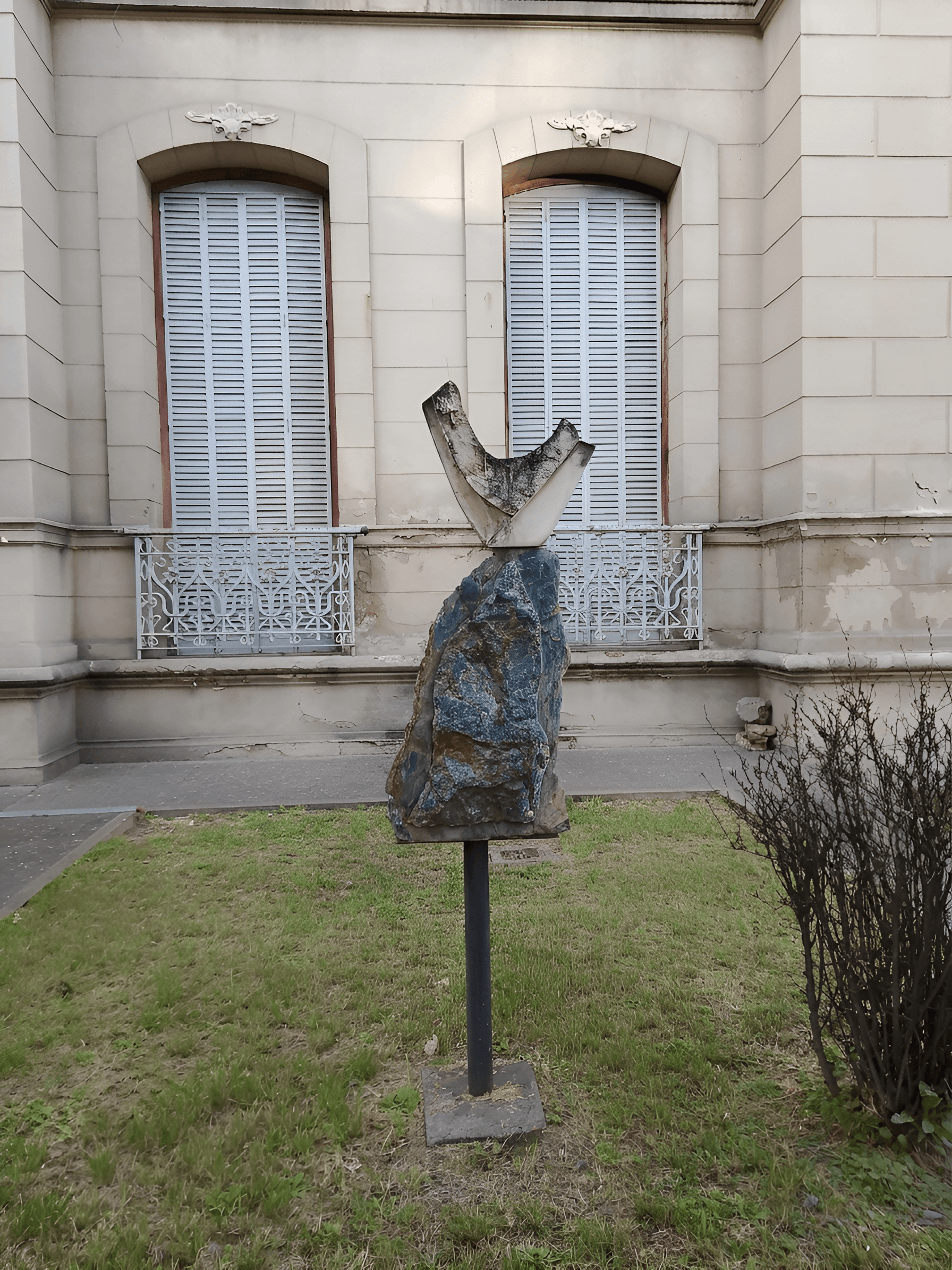 Upscale Outdoor Sculpture Photo | AI Image Enhancer