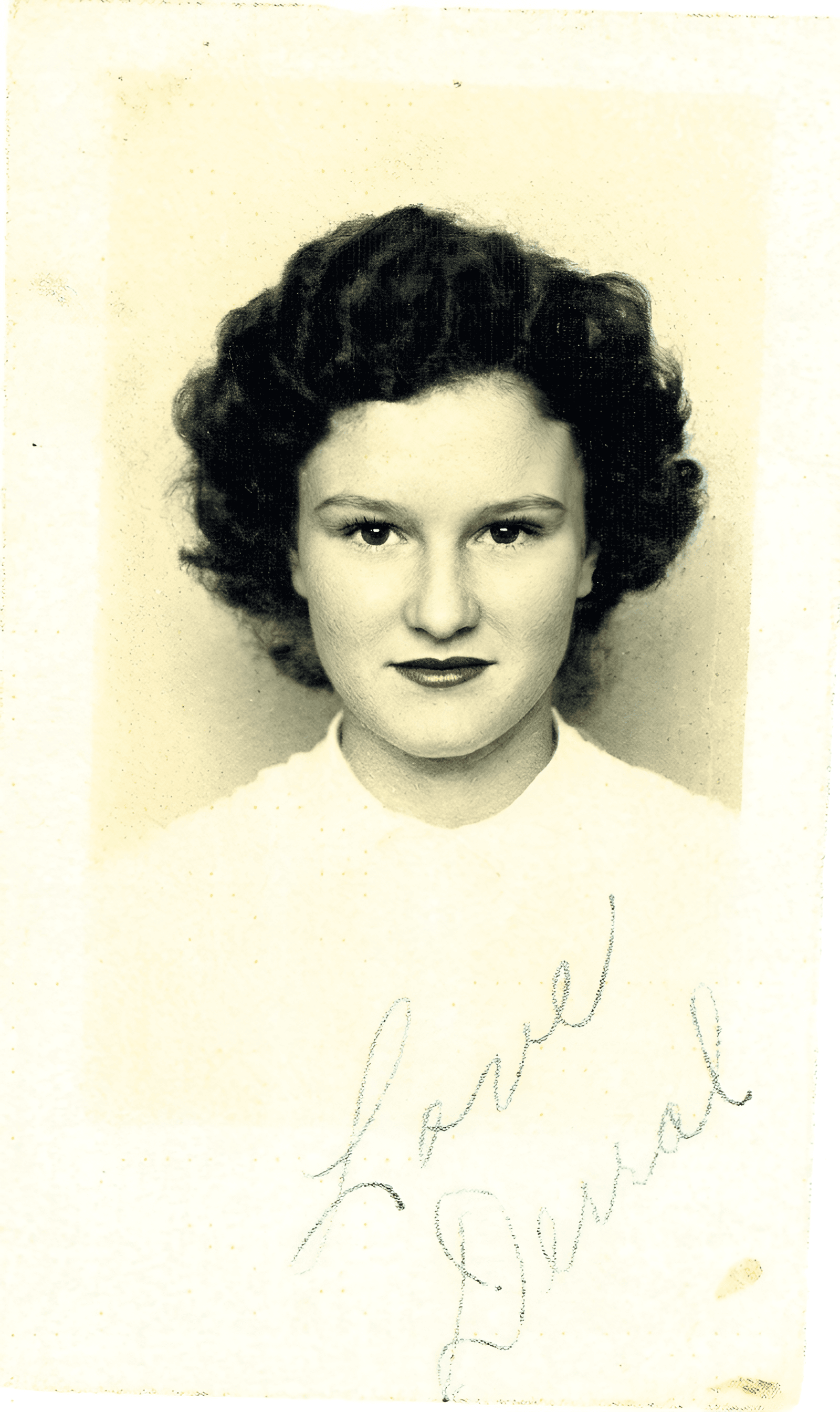 Enhance Vintage Portrait Detail with AI | BgRemovit