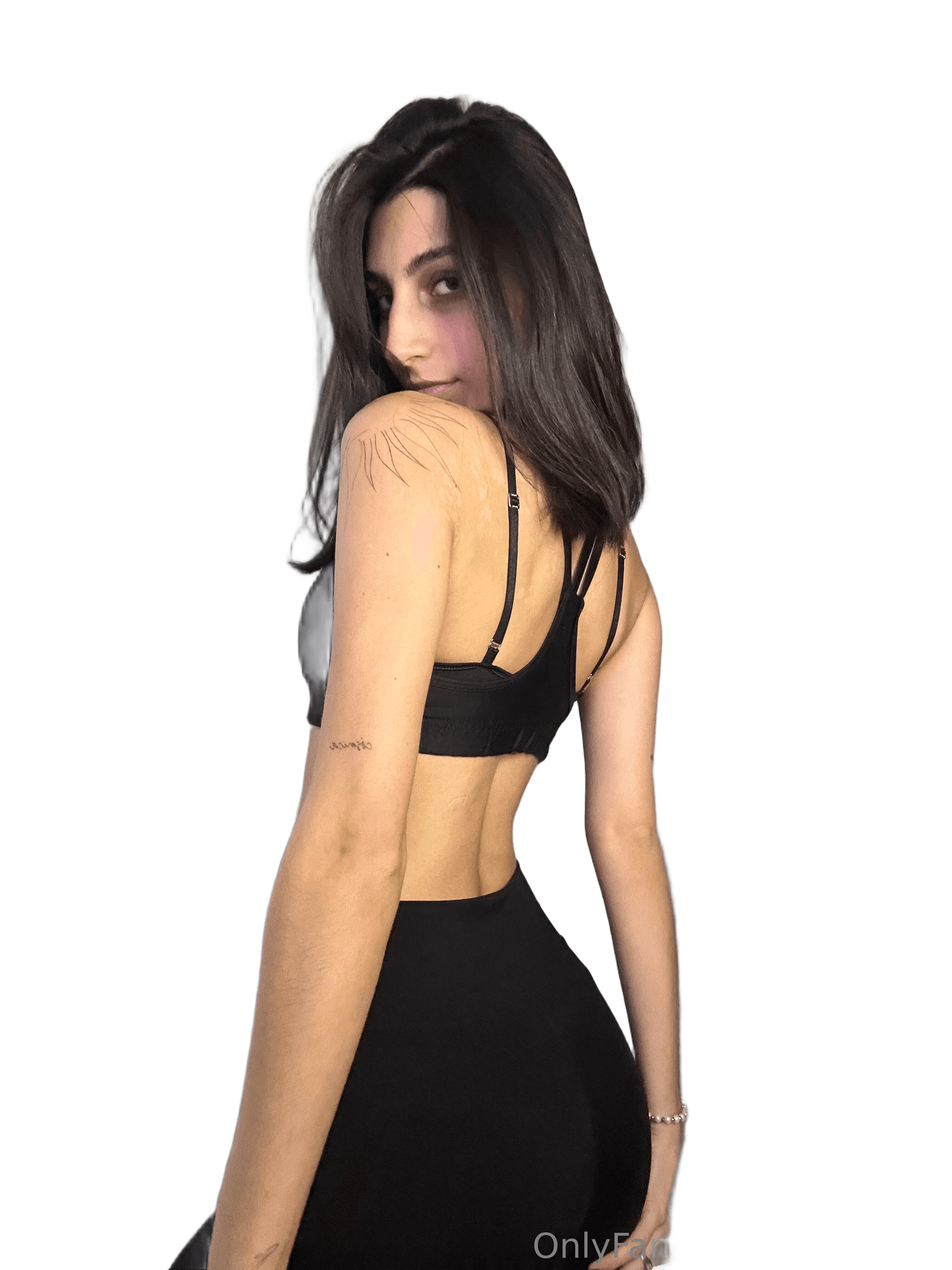 Flawless Background Removal for Fitness & Lifestyle Photos